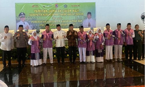 705 Calhaj Karanganyar Berangkat Ibadah Haji ke Tanah Suci