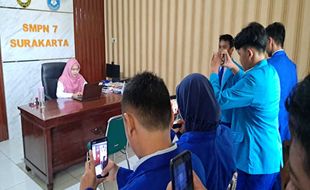 Pacu Daya Kreatif Siswa, SMPN 7 Solo Gelar Workshop Videografi