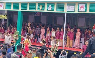 Parade Dekranas dan PKK Pecahkan Rekor Muri, Selvi dan Iriana Ikut Meramaikan