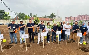 Joko Suranto Sibuk Tanam Sejuta Pohon saat Santer Disebut Maju Pilkada Jateng