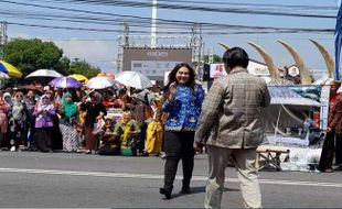 Fragmen Drama Perselingkuhan ASN di Karnaval HUT Sragen Jadi Perhatian Bupati