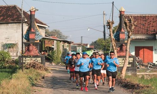 Kapolres Karanganyar Ajak Atlet Lari Lintas Desa di Fun Run Village to Village 