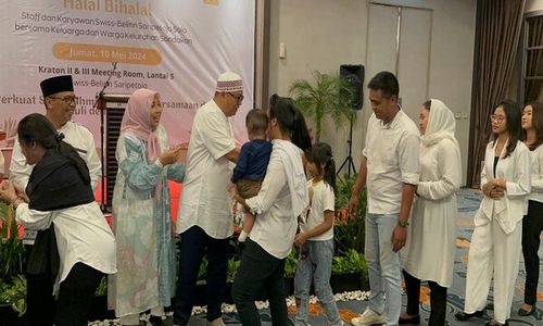 Gelar Halalbihalal, Swiss-Belinn Saripetojo Beri Bantuan ke Kelurahan Sondakan