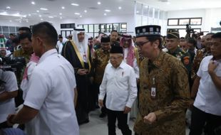 Wapres dan Dubes Arab Saudi Tinjau Makkah Route di Bandara Adi Soemarmo