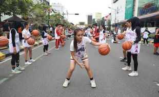 Kota Madiun Pecahkan Rekor Muri untuk Dribble Bola Basket Terbanyak