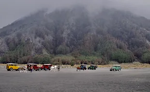 Penampakan Luas Lahan Terdampak Kebakaran Gunung Batok di Kawasan Bromo