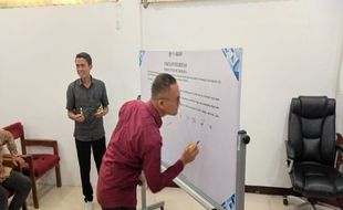 Wujudkan Kawasan Bebas KKN, FIB UNS Solo Canangkan Zona Integritas