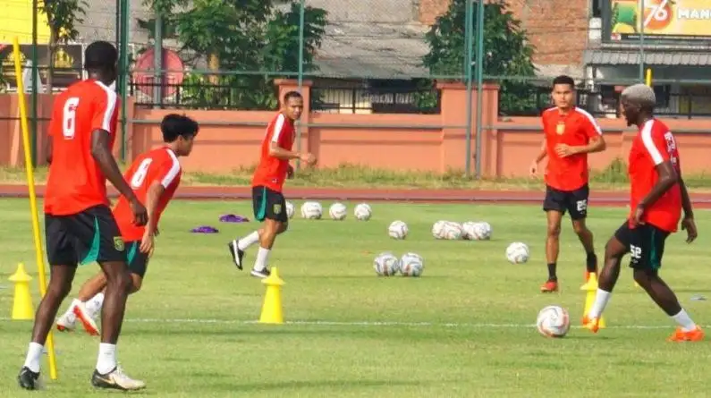 Flavio da Silva Berpeluang Jadi Cadangan saat Persebaya Dijamu PSIS Besok Sore