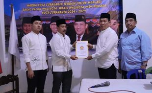 Kader PAN Heru CN Resmi Daftar Bakal Cawawali Solo Lewat Partai Gerindra