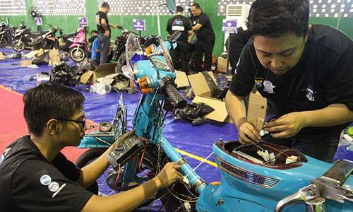 Puluhan Tim Adu Inovasi Kendaraan Listrik di Lomba Mahameru EVI Polda Jatim