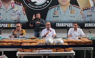 Polda Metro Jaya Ungkap Kasus Peredaran 99 Kg Ganja, 2 Pengedar Ditangkap