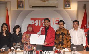 PSI Resmi Usung Duet Khofifah-Emil Dardak di Pilgub Jatim 2024