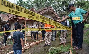 Polisi Rekonstruksi Kasus Suami Mutilasi Istri di Ciamis, 54 Adegan Diperagakan