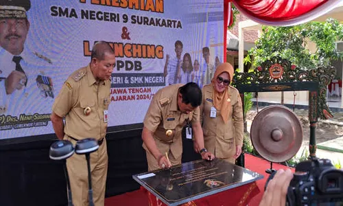 Pj Gubernur Jateng Pastikan Laweyan Solo Segera Miliki SMA Negeri