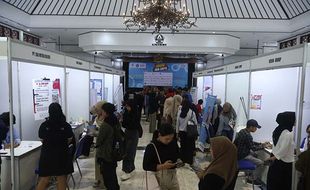 Digelar Dua Hari, Unisri Job Fair 2024 Sediakan Seribuan Lowongan Pekerjaan