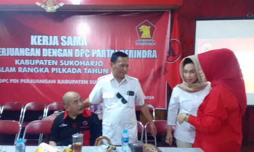 Momen 2 Mantan Bupati Sukoharjo Duduk Bersebelahan Satu Meja