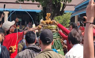 Makna Kesuburan dan Keberkahan di Balik Grebeg Besar Iduladha Keraton Solo 