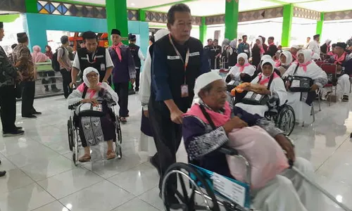 27 Calhaj Embarkasi Solo Gagal Berangkat pada 2024, Mayoritas karena Sakit