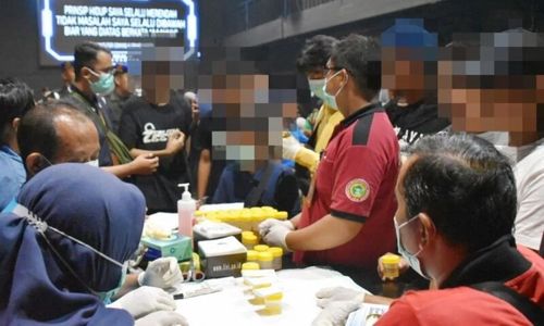 Razia Tempat Hiburan Malam, Satpol PP Surabaya Temukan Pengunjung di Bawah Umur