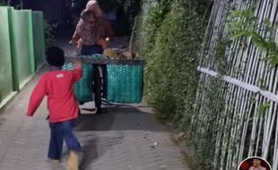 Video Sedih, Ibu Titip Anak ke Rumah Singgah Bumi Damai Jogja, Si Anak Mengejar