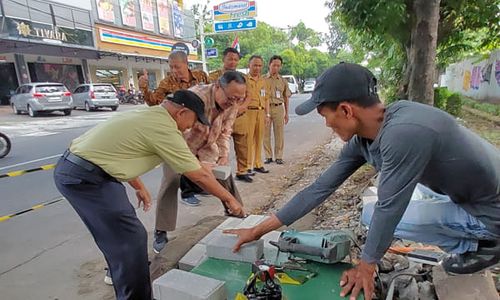 RS PKU Muhammadiyah Solo Bangun Jalur Pedestrian dan Taman di Jl Ronggowarsito