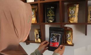 Kopi Lelet Pandawa Binaan Semen Gresik Raih Omzet Miliaran Rupiah per Tahun