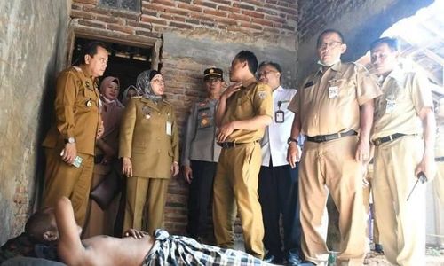 Kasihan! Kerap Ngamuk, 2 ODGJ di Batang Dipasung Keluarga