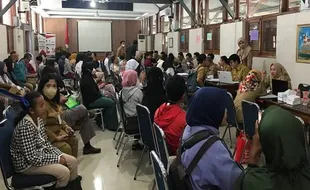 Waduh! Hari Pertama PPDB Tingkat SMP Kota Semarang Diwarnai Sederet Masalah