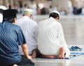 Doa Meminta agar Salat Bisa Khusyuk Ajaran Quraish Shihab