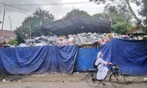 Masalah Sampah Tak Kunjung Selesai Pemprov DIY Minta PT PII Percepat Penanganan