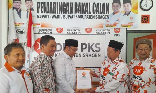 Resmi Daftar Cabup Sragen ke PKS & PKB, Staf Kepresidenan Mau Petani Sejahtera