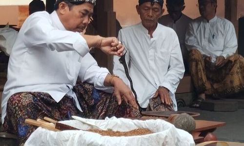 Jamasan Peninggalan Sunan Kudus Digelar Senin Pagi, Ada Keris Kiai Cinthaka