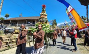 Kirab 1.001 Tumpeng Meriahkan Festival Merapi Merbabu di Boyolali, Ini Maknanya