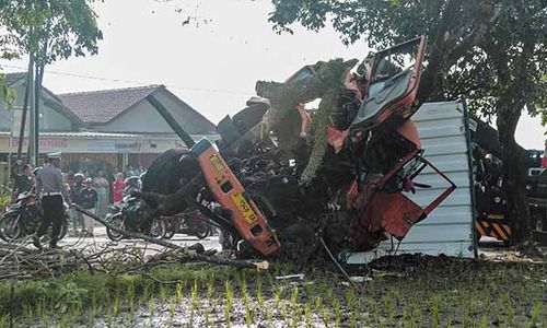 Truk Rem Blong Tabrak Mobil dan Motor di Cianjur, 1 Orang Meninggal 2 Luka-luka