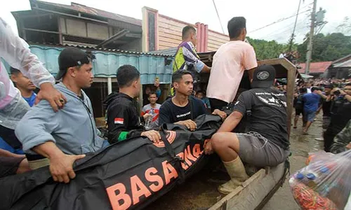 Evakuasi Korban Longsor Tambang Rakyat di Gorontalo, 10 Meninggal 40 Hilang