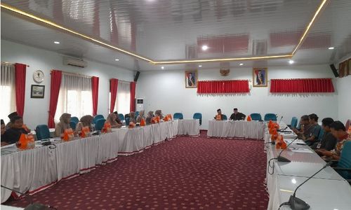 Tingkatkan SDM di Sragen, STIT Madina Gulirkan Satu Desa Satu Sarjana