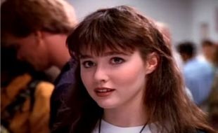 Shannen Doherty, Pemeran Brenda Walsh di “Beverly Hills, 90210” Meninggal Dunia