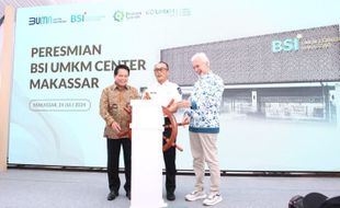 Perkuat Pemberdayaan UMKM di Indonesia Timur, BSI Resmikan UMKM Center Makassar