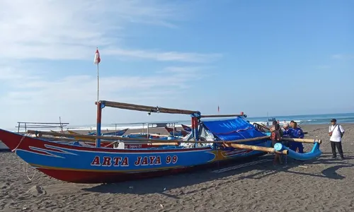 Tangkap Benur di Laut Kulonprogo, Dua Nelayan Asal Jabar Ditangkap Warga