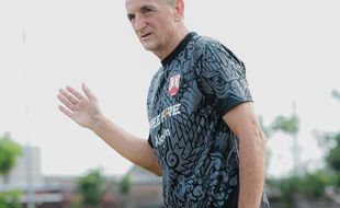 Persis Kalah 0-2 dari Borneo, Milo Sebut Pemain Banyak Salah Koordinasi