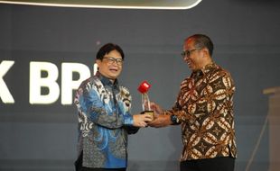 BRI Raih Penghargaan Best Risk Management di CNN Indonesia Awards