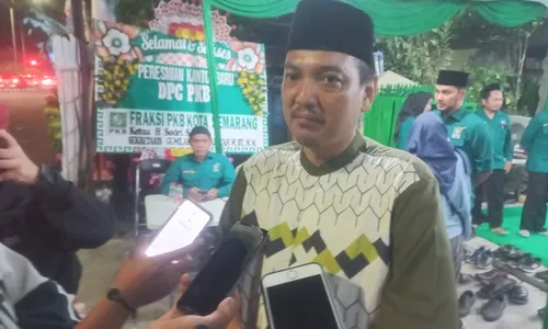 Kantongi Rekomendasi Tiga Partai, Yoyok Sukawi Mantap Maju Pilwakot Semarang