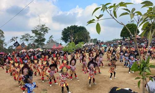 Pecahkan Rekor, 1.428 Anak Tampilkan Tari Baru Klinting di Deles Indah Klaten