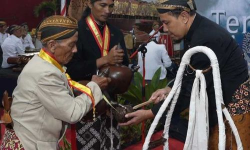 Mengenal Tradisi Temu Tirta, Bertemunya 2 Mata Air Merapi dan Merbabu Boyolali