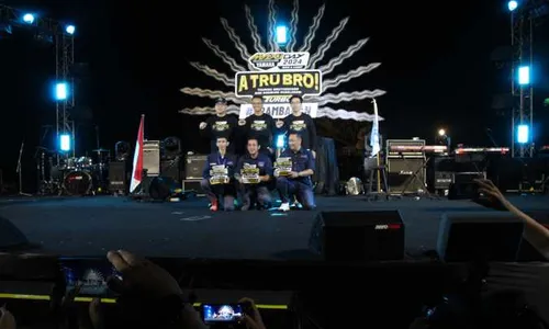 Yamaha MAXi Day 2024, Ribuan Riders Kumpul Bareng di Kompleks Candi Prambanan