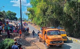 Pandangan Gelap, Sopir Truk Derek Ceritakan saat Terperosok ke Jurang Ngawi