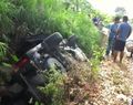 Mobil Pajero Terguling di Parit Plaosan Magetan, 2 Orang Luka-luka