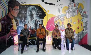 Pertama di Indonesia, Indosat Resmikan AI Experience Center di Solo