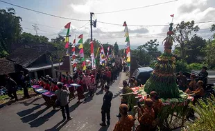 Tradisi Buka Luwur Makam Syech Maulana Ibrahim Maghribi di Boyolali