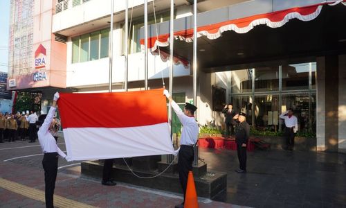 Peringati HUT ke-79 RI, Aston Solo Hotel Adakan Upacara Bendera dan Lomba